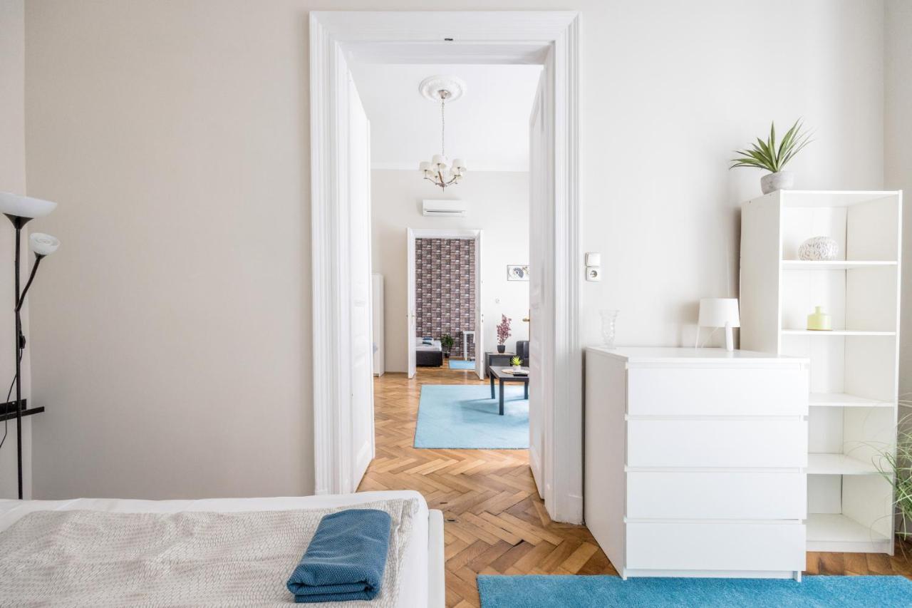 Elisabeth 52 Apartment Будапеща Екстериор снимка