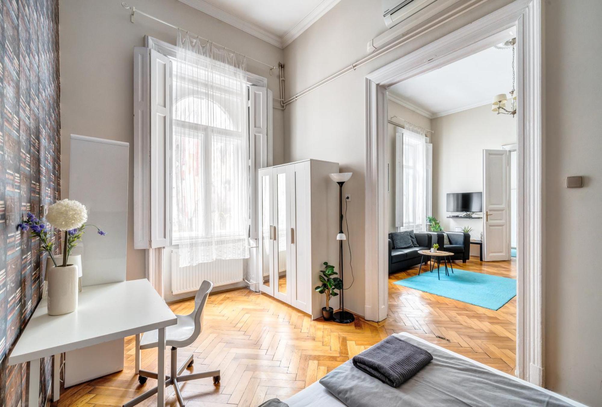 Elisabeth 52 Apartment Будапеща Екстериор снимка